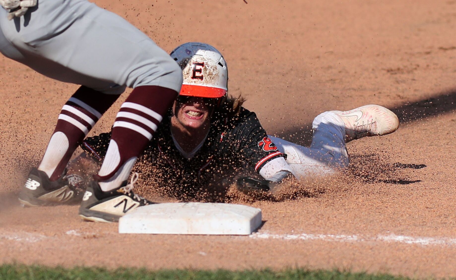 Edwardsville 6, Belleville West 5